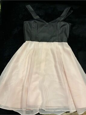 BCBGeneration Black Faux Leather Bodice Blush Tulle Mini Dress Size 0